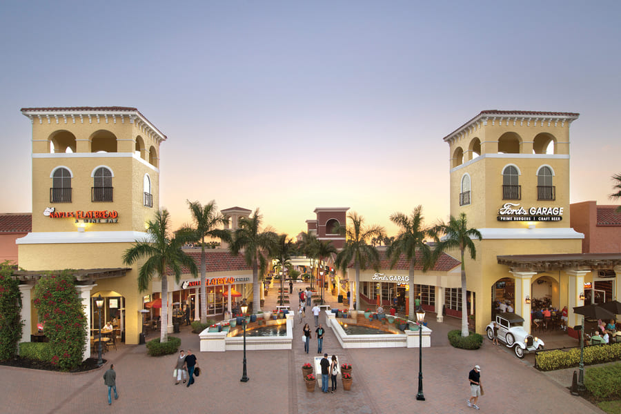 Miromar Outlets in Estero Eingang